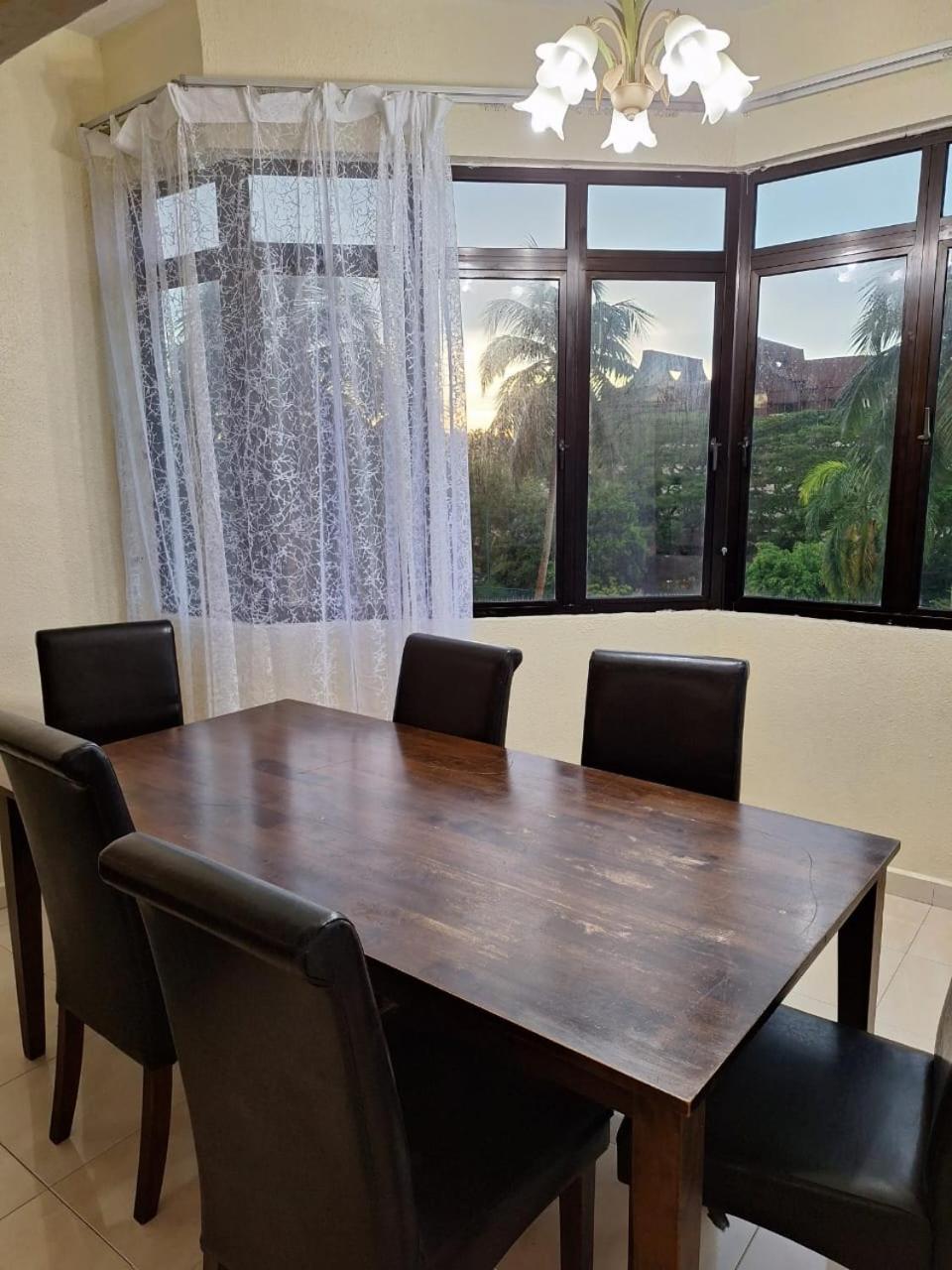 Apartament Seaput Srisayang Batu Ferringhi Zewnętrze zdjęcie
